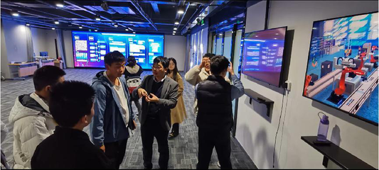 信息工程系组织学生赴企业参观学习 探索互联网信息服务实践与前景