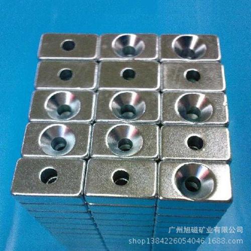 厂家生产各种门吸磁铁 磁力固件 可来图来样极磁强磁耐温